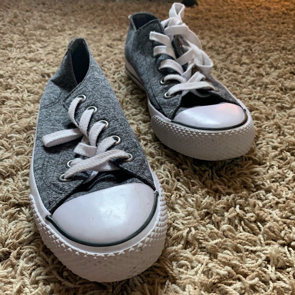 Platform shoes